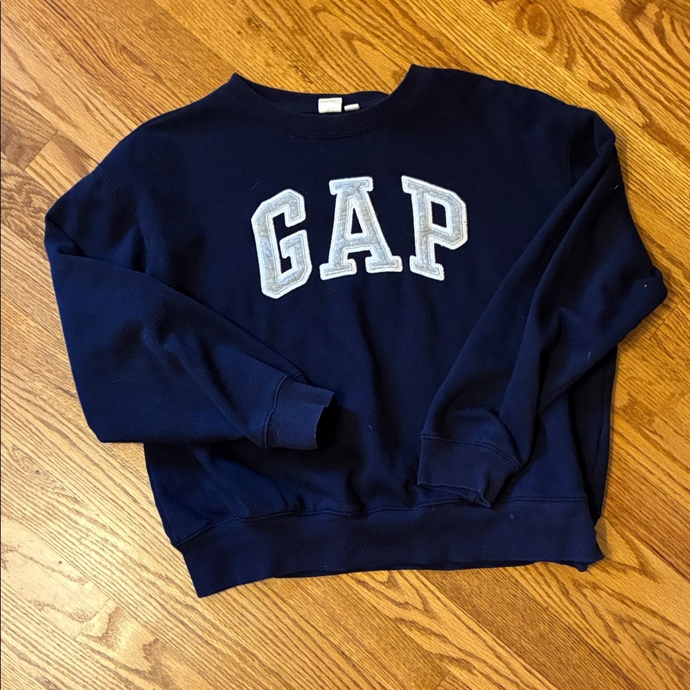 EUC GAP Dark Blue Logo Sweatshirt